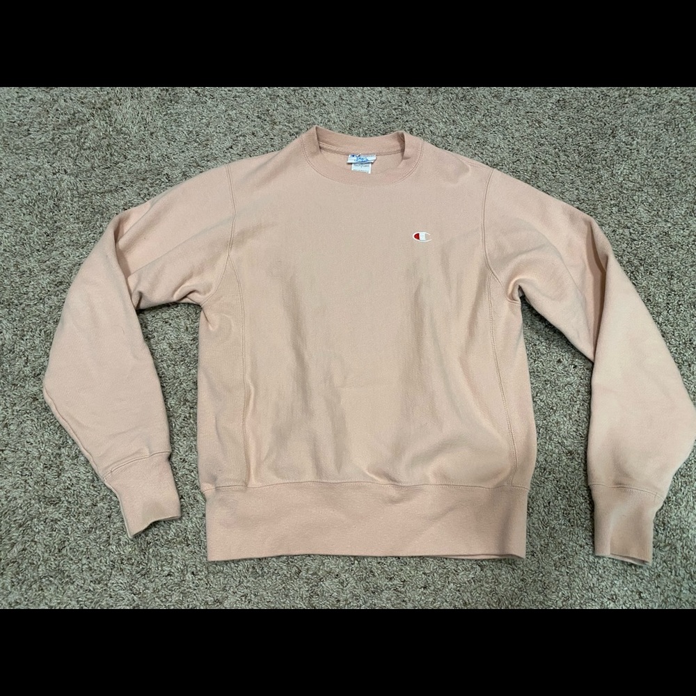Champion light pink sweatshirt - size small